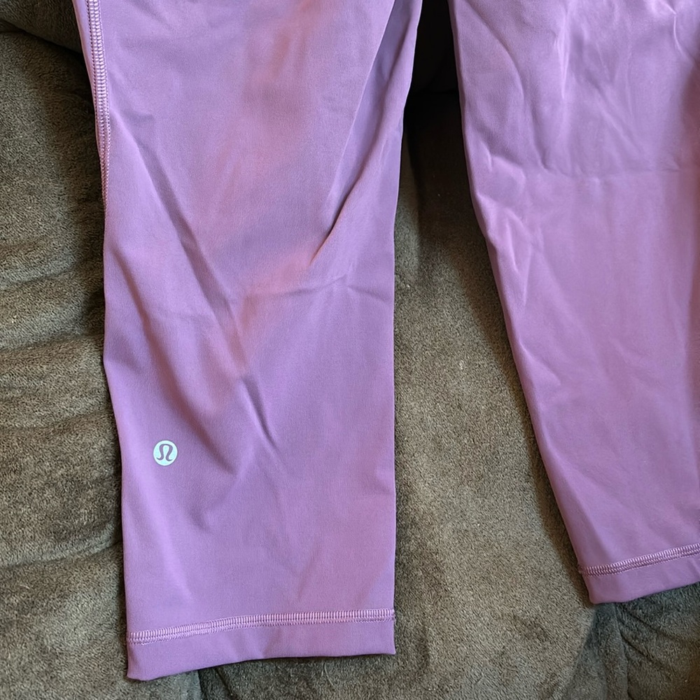 Like New Condition - Lululemon Mauve/Pink Leggings - Size 8